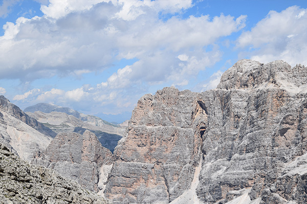活性碳酸钙与非活性碳酸钙的区别